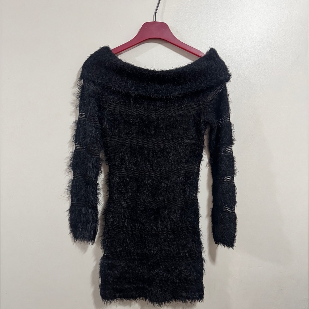 Off The Shoulder Bebe Black Textured Knit Dress Woman’s Size Medium